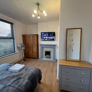 Private In Victorian House, Forest Hill, London