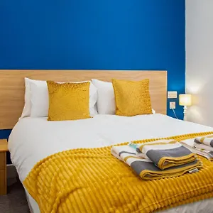 The Highlands, Bispham Bed & Breakfast Blackpool