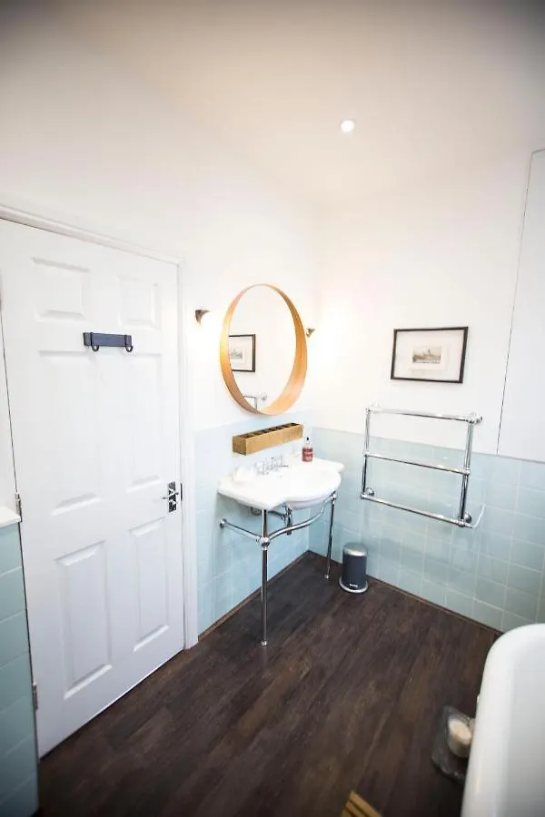 Luxury Bed Just Off The Canal Hotel London 0*,