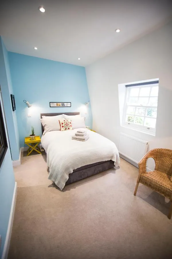 Guest house Luxury Bed Just Off The Canal Hotel London United Kingdom